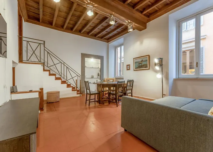Ciambella Arch Apartment For 6 People @Largo Argentina